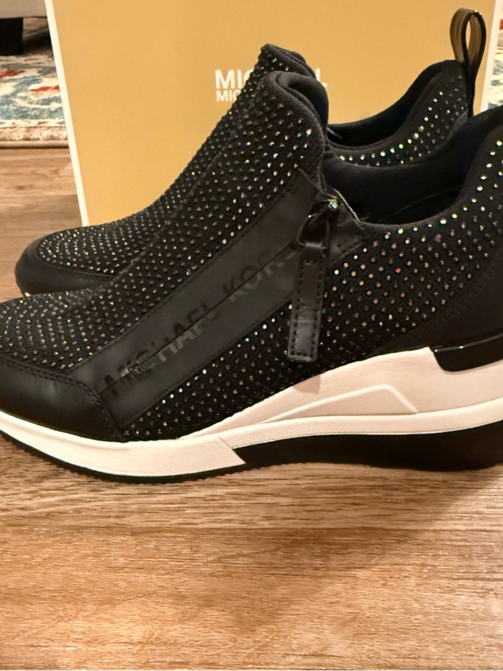 MICHAEL Michael Kors Willis Knit Trainer Wedge Sneakers Black Rhinestones Sz 7 - Picture 4 of 8